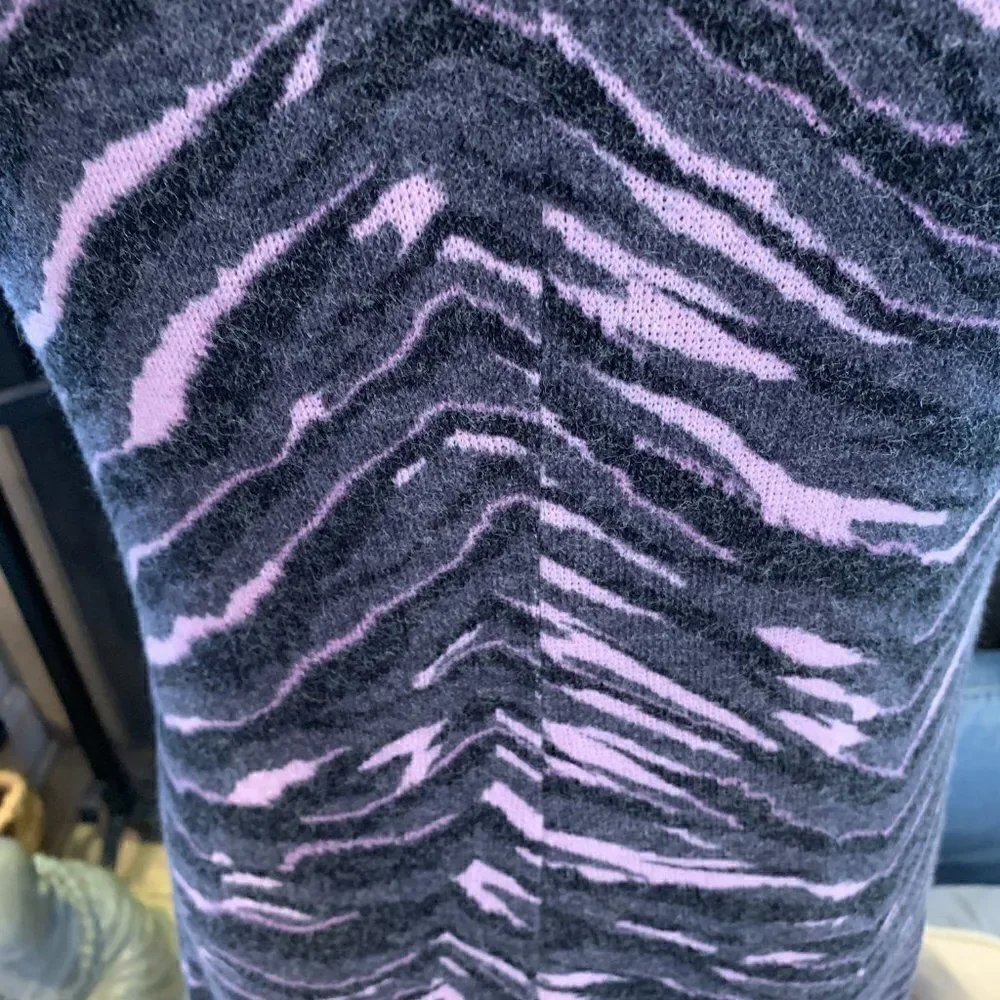 Torrid DARK GREY & PINK ZEBRA HACCI MOCK NECK TRAPEZE DRESS 0 - Picture 7 of 11